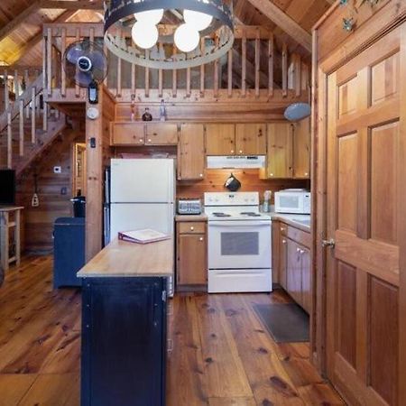 Mountain Time Cabin, Hot Tub, Fire Pit, Fireplace Villa Blue Ridge Ngoại thất bức ảnh